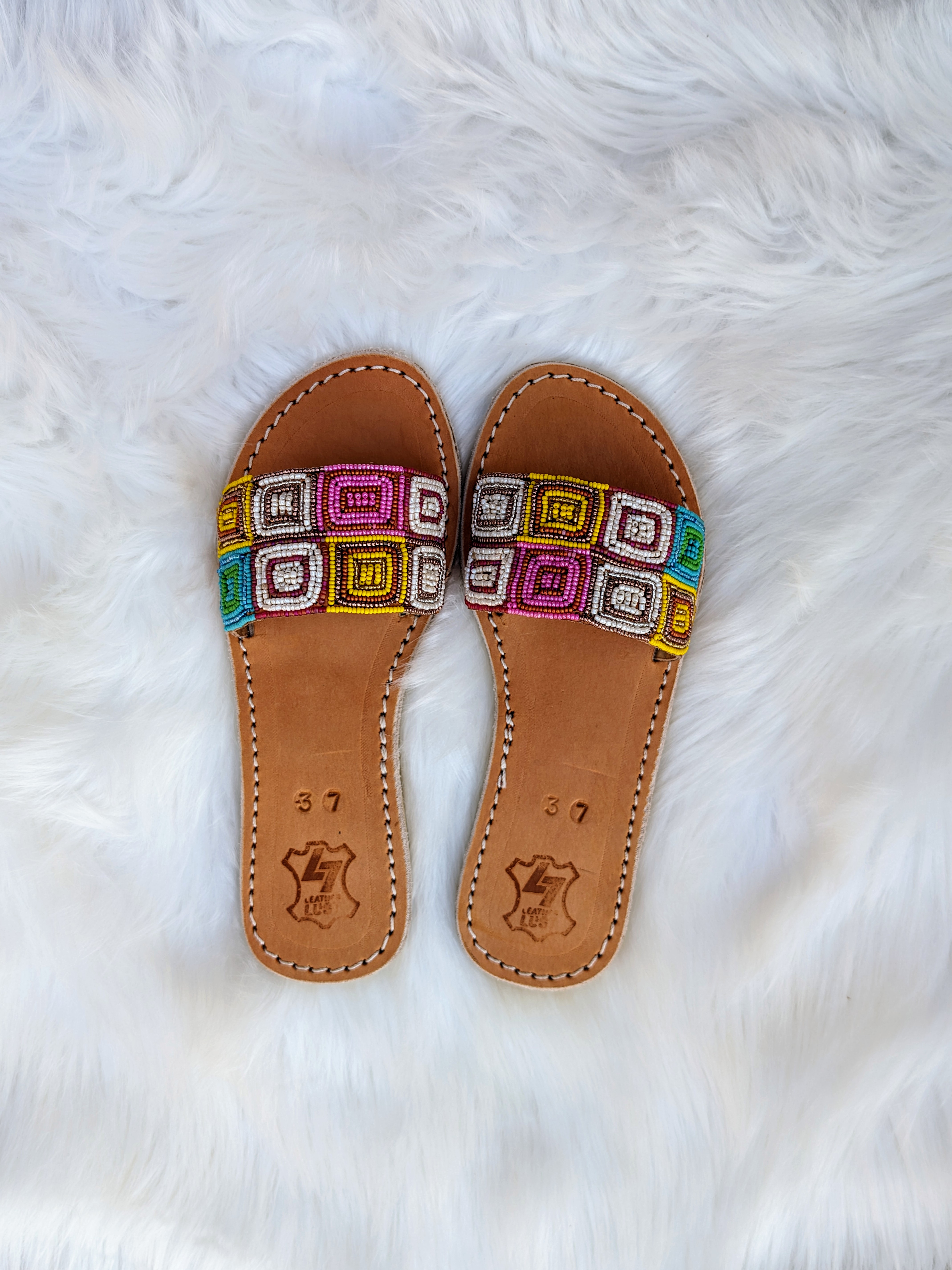 Chic Stride Beads